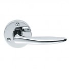 M65 Victorian M Series Door Handle on Round Rose