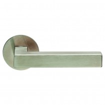 Eurospec SWB1401 Steelworx Pennsylvania Lever on Round Rose 